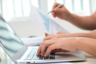 e-Invoicing for SMEs in Malaysia: Readiness, Challenges & Practical Steps | Einvworld